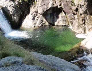 Marmitte bouillonante de canyoning.jpg